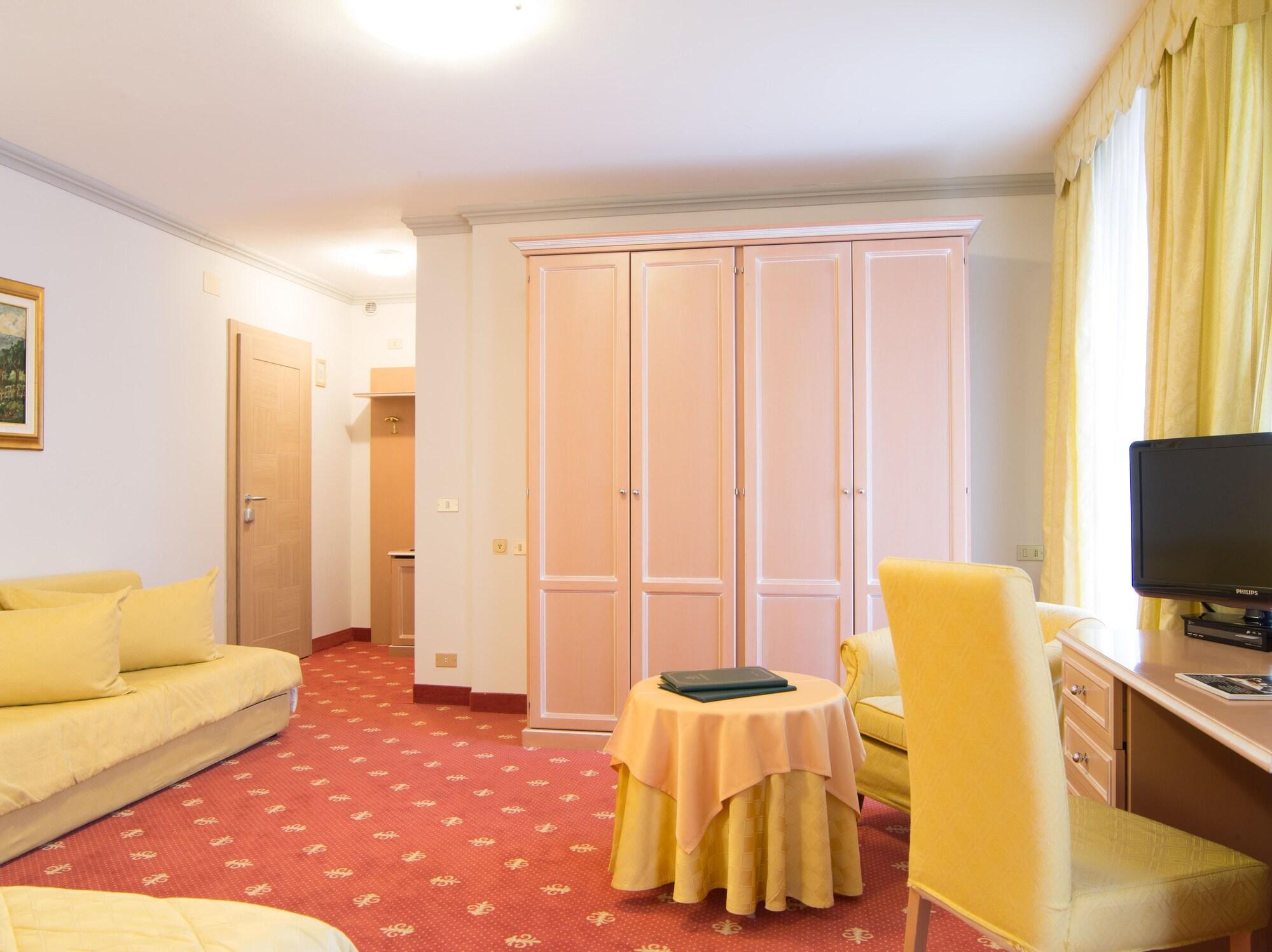 Hotel Miramonti Madonna Exteriér fotografie